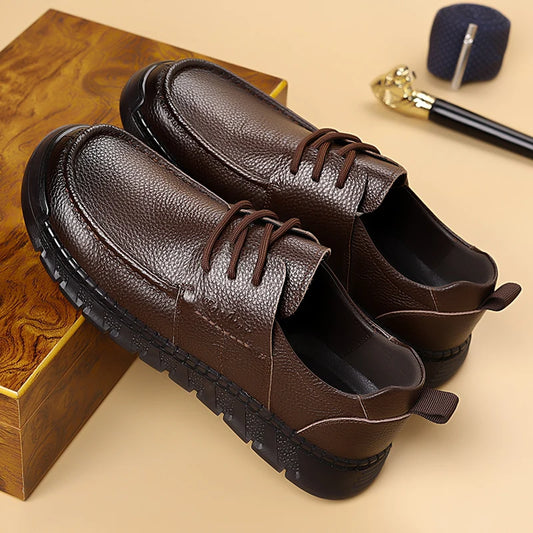 Hot-selling Leather Men Casual Shoes Comfortable Sneakers Handmade Hiking Shoes Outdoor Male Treking Footwear New Business Shoes